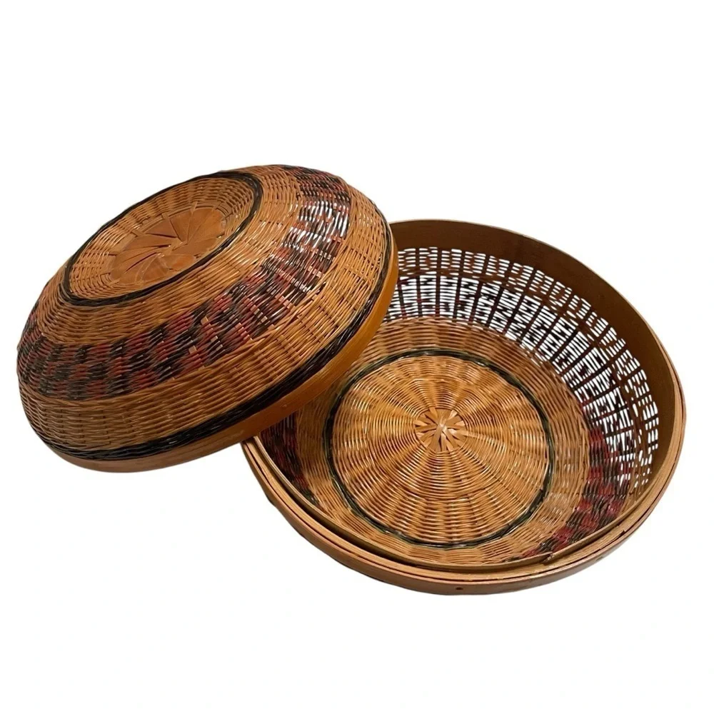 Rare Vintage Chinese Woven Bamboo Lidded Basket Round Storage Decor 7”